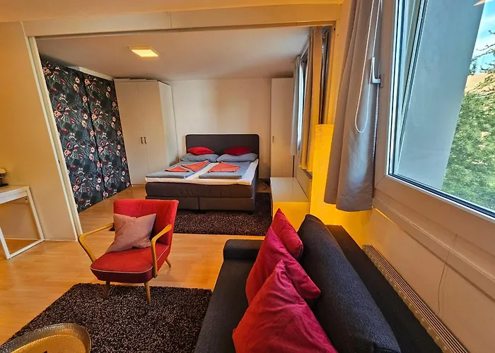 Yuki's Place - Un-vic, Danube And Subway Near To Downtown Apartmán