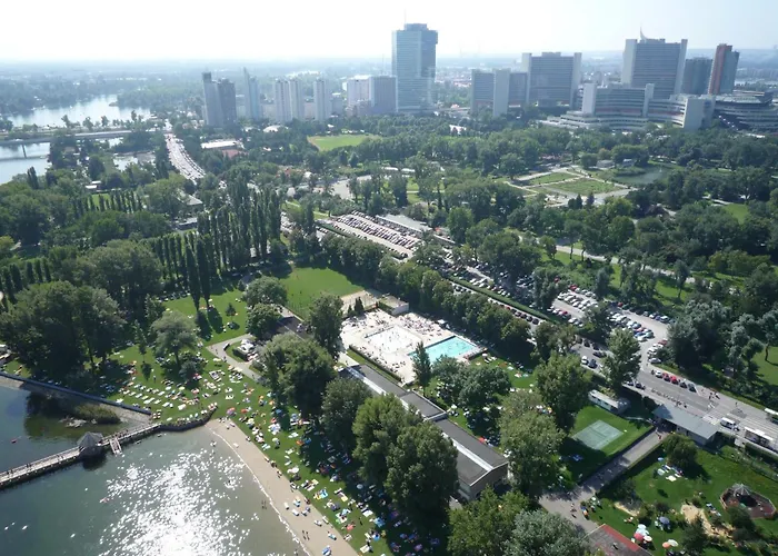 Yuki's Place - Un-vic, Danube And Subway Near To Downtown Apartmán *