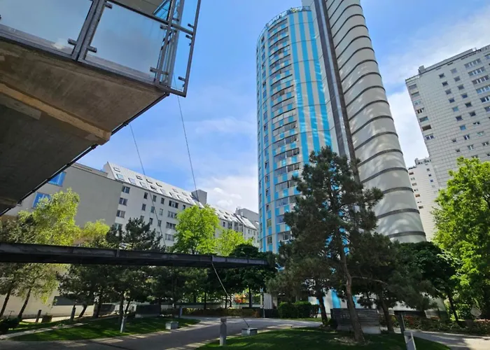 Apartmán Yuki's Place - Un-vic, Danube And Subway Near To Downtown *