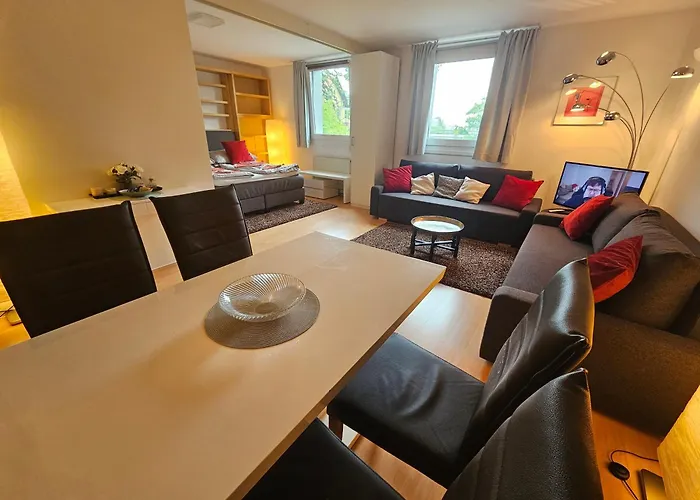 Yuki's Place - Un-vic, Danube And Subway Near To Downtown Apartmán